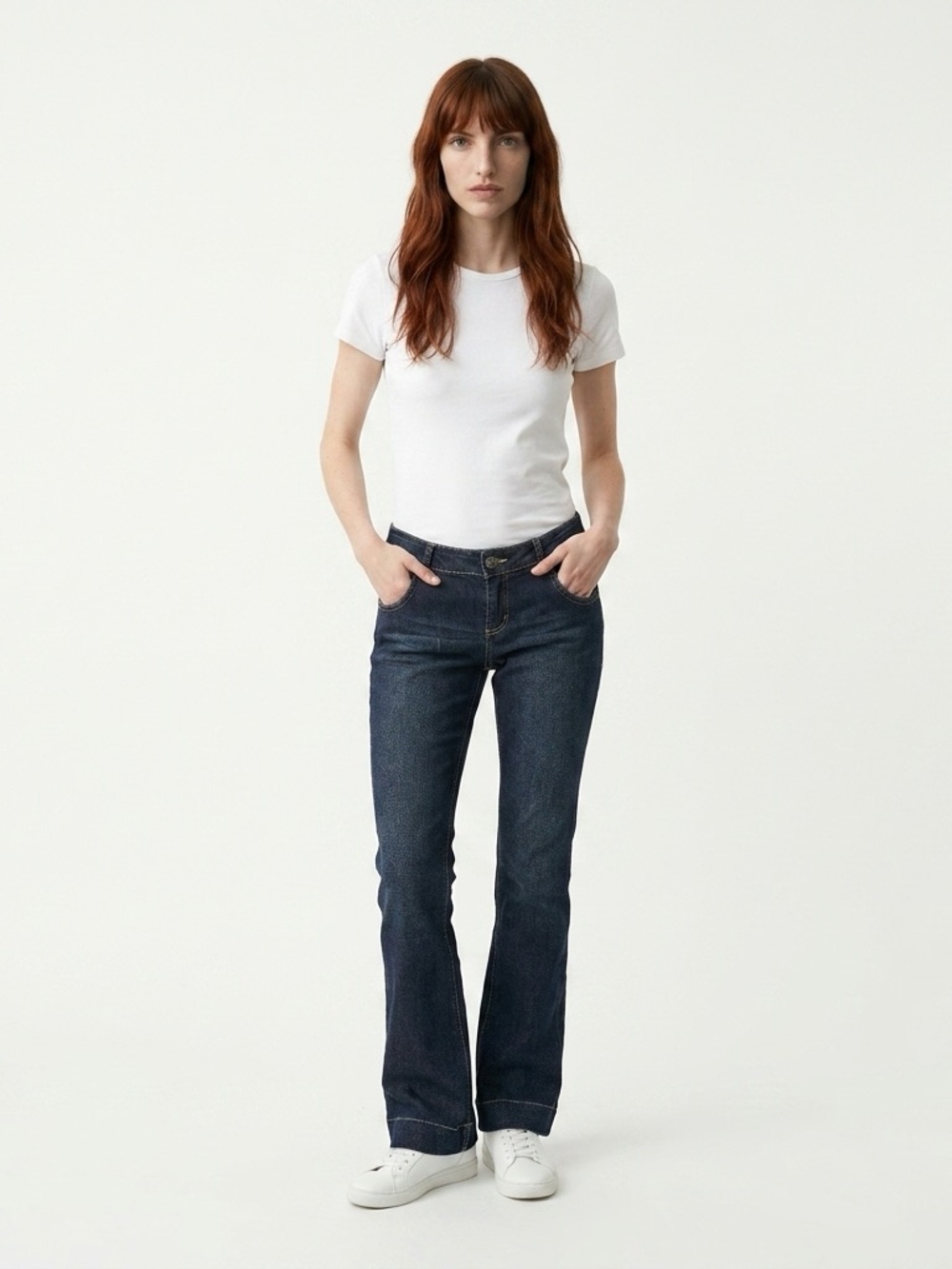 Women's Vexy Straight-Leg Jeans